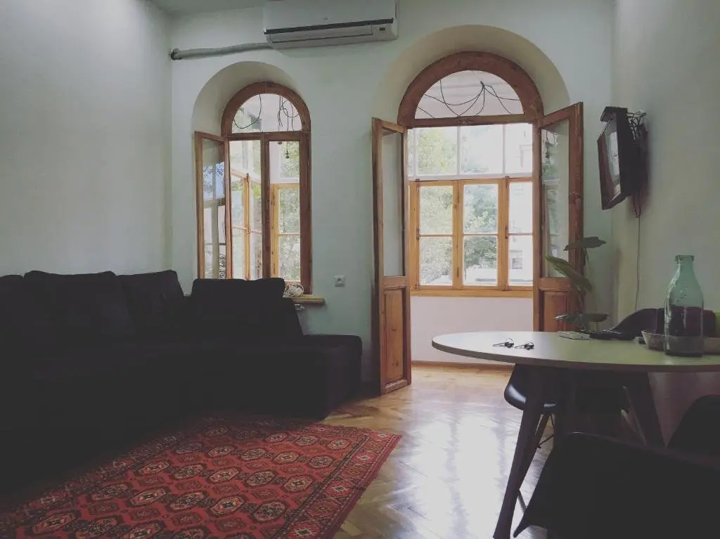 Тбилиси: Apartment DK in Tbilisi Center