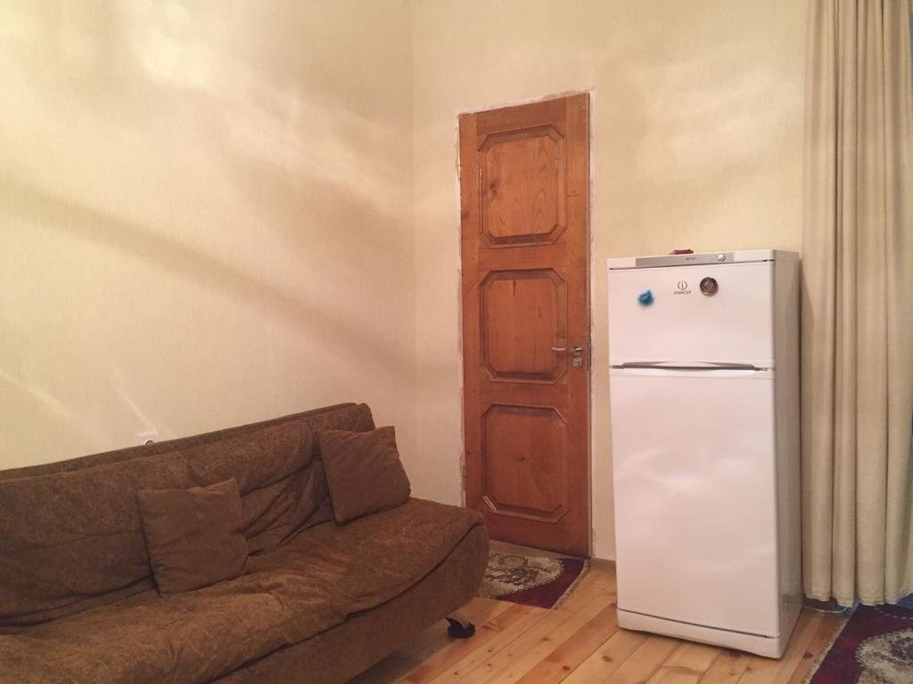 Тбилиси: Apartment in Tbilisi Center Isk Home
