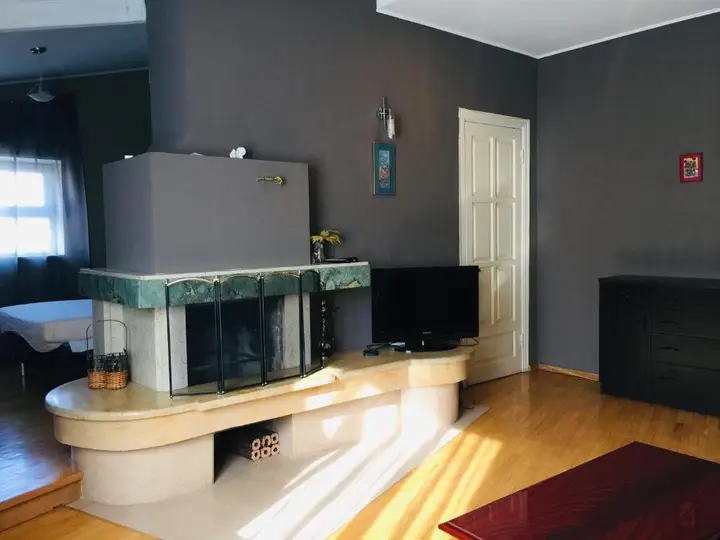 Тбилиси: Apartment on Freedom Square