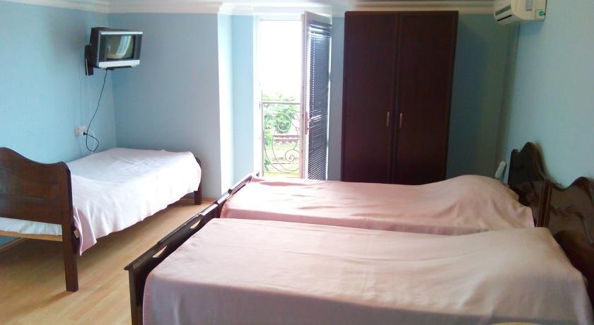 Батуми: Hostel Xostel