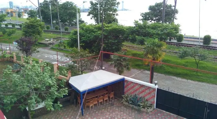 Батуми: Hostel Xostel