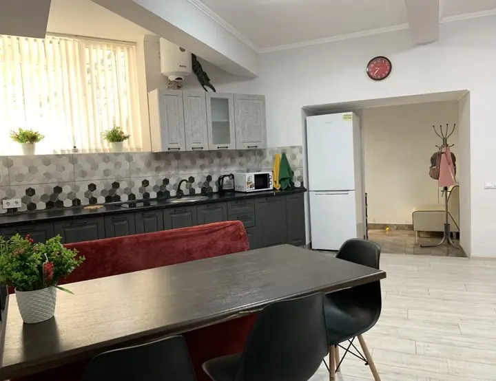 Ялта: Апартаменты в Центре Ялты