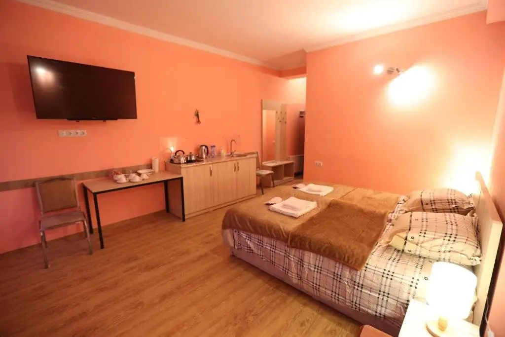 Тбилиси: Hotel Caucase