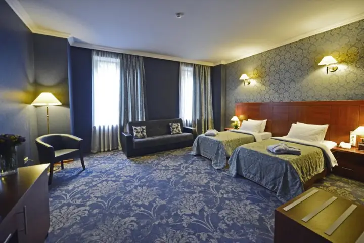 Тбилиси: Astoria Tbilisi Hotel