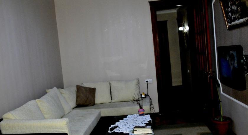 Батуми: Apartment Lermontovi