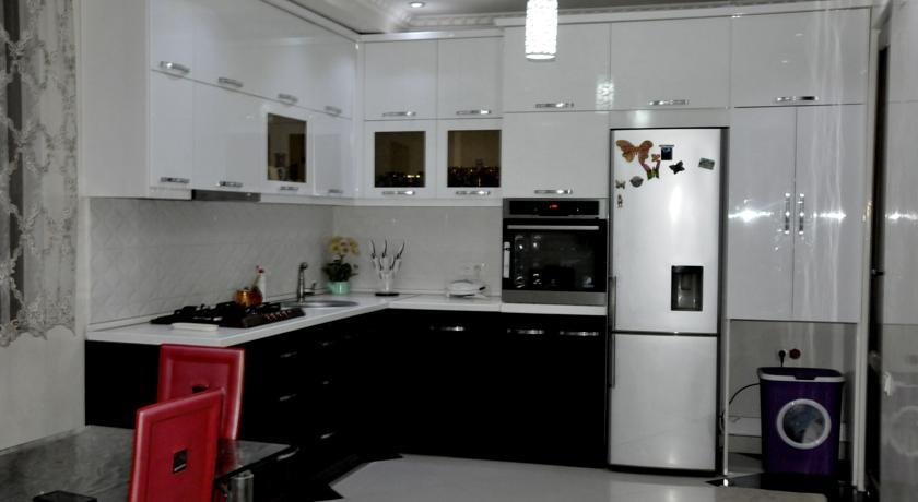 Батуми: Apartment Lermontovi