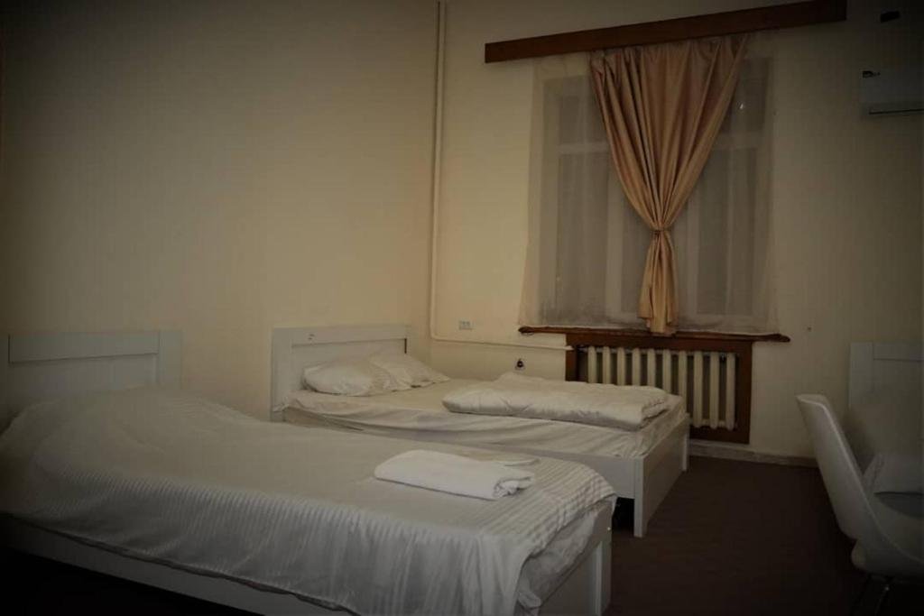Тбилиси: Hotel Hirad