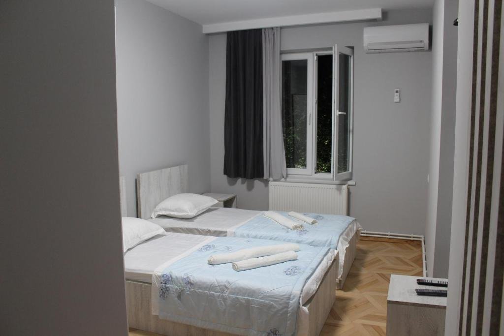 Тбилиси: Hotel Mtatsminda
