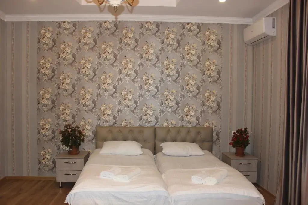 Тбилиси: Hotel Panafi