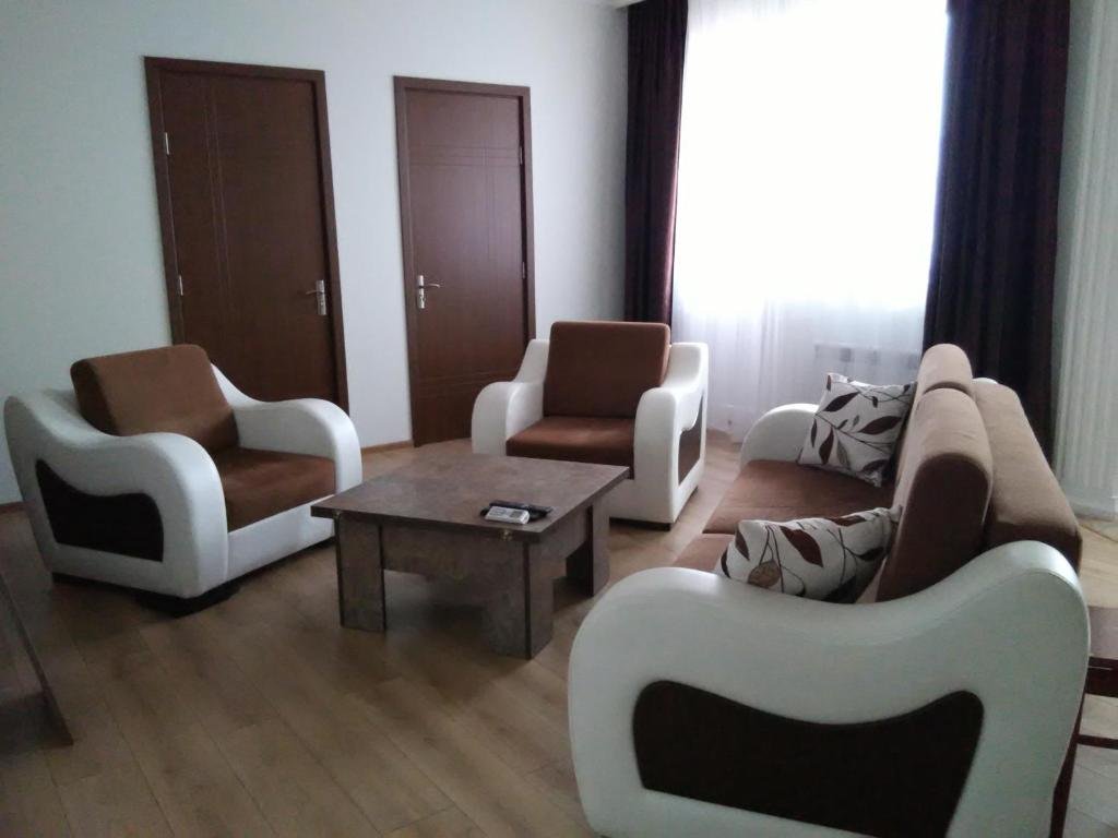 Батуми: B Apartment