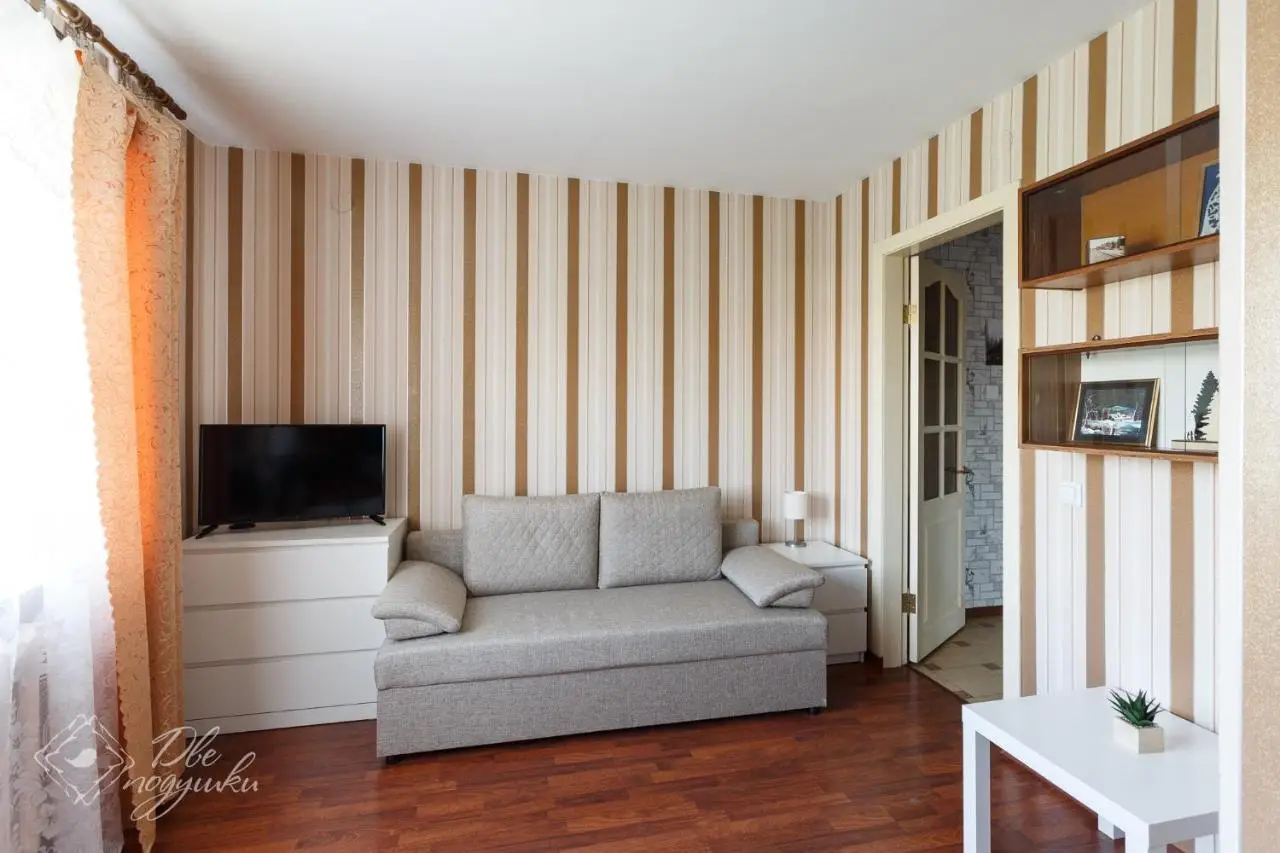 Вологда: Apartment 2Pillows Severnaya