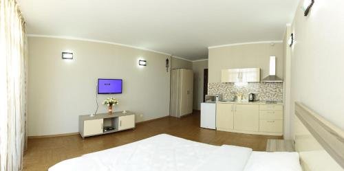 Батуми: Batumi Orient Lux