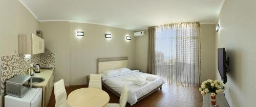 Батуми: Batumi Orient Lux