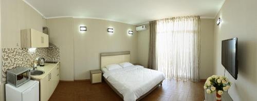 Батуми: Batumi Orient Lux