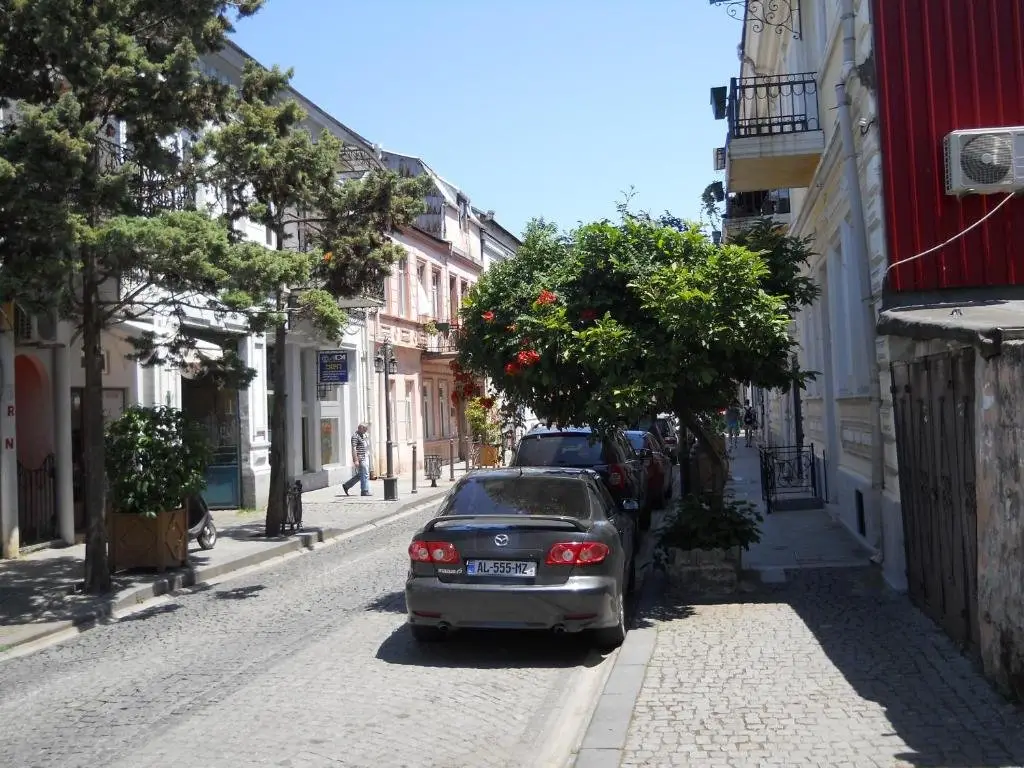 Батуми: Boulevard & Seaside Hostel B&B