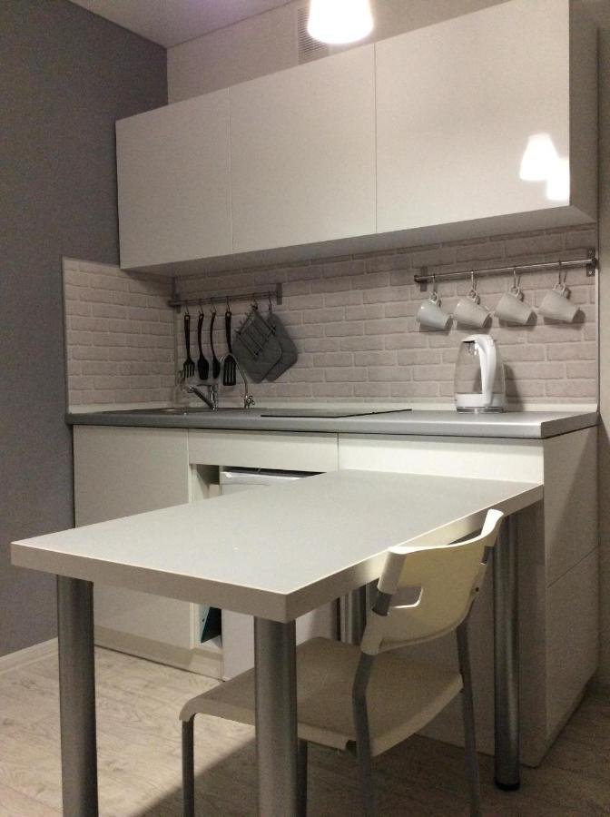 Вологда: Apartment on Lavrova 9