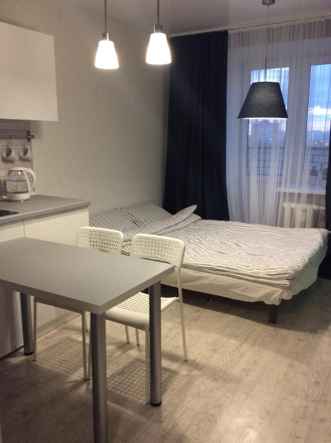Вологда: Apartment on Lavrova 9