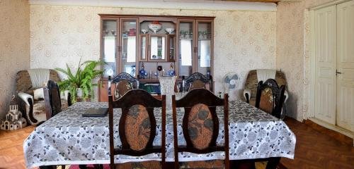 Анаклия: kikliko House