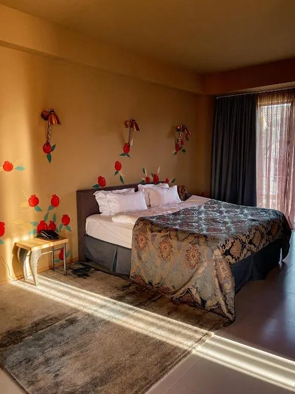 Тбилиси: Hotel Brim Hotel Mimino