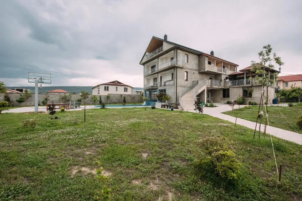 Тбилиси: Artangel House Tbilisi