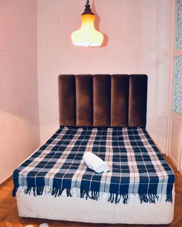 Тбилиси: bakas hotel