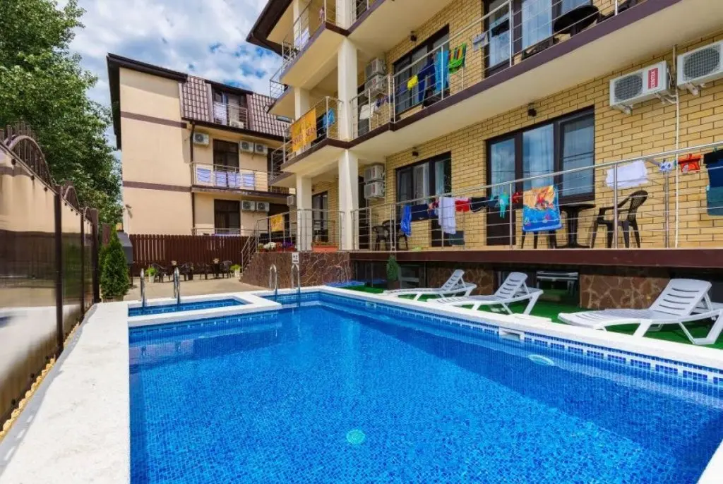 Витязево: Seven Seas Hotel