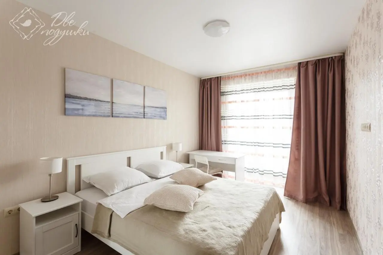 Вологда: Apartment 2Pillows on Kirova 16