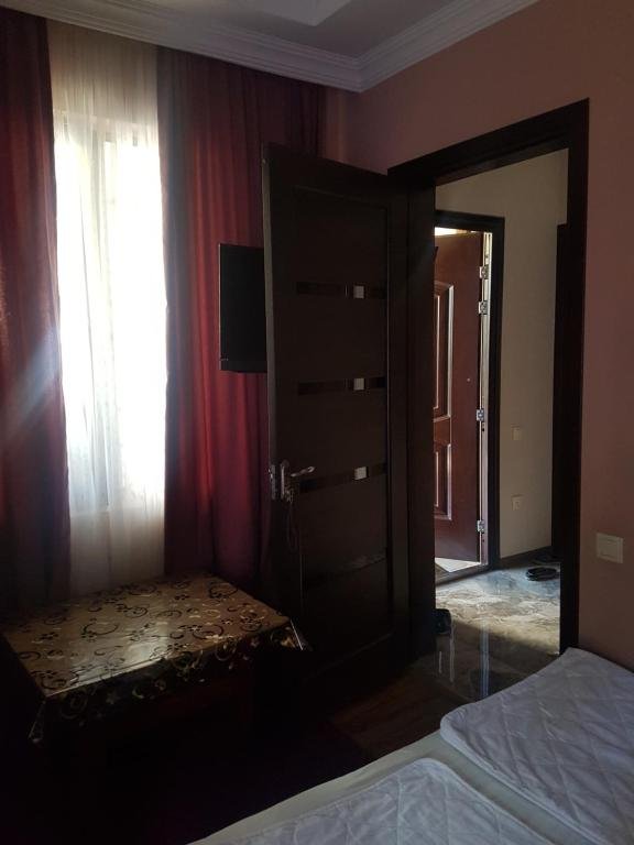 Батуми: Guest House 2 Floor