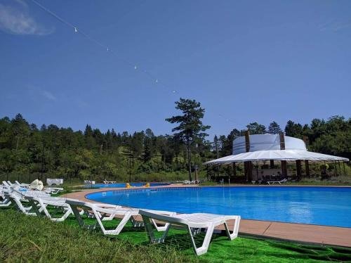 Кутаиси: Guest House Lake Side