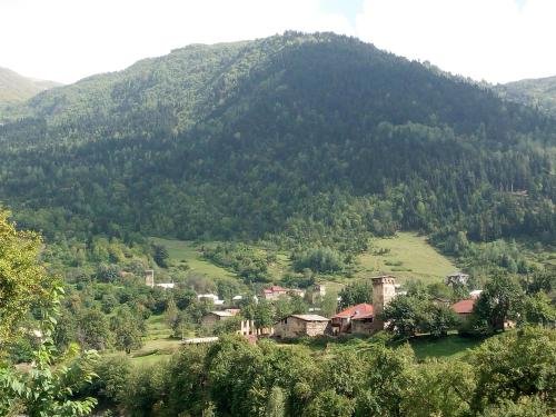 Местиа: Guesthouse MAMUKA zhabesh