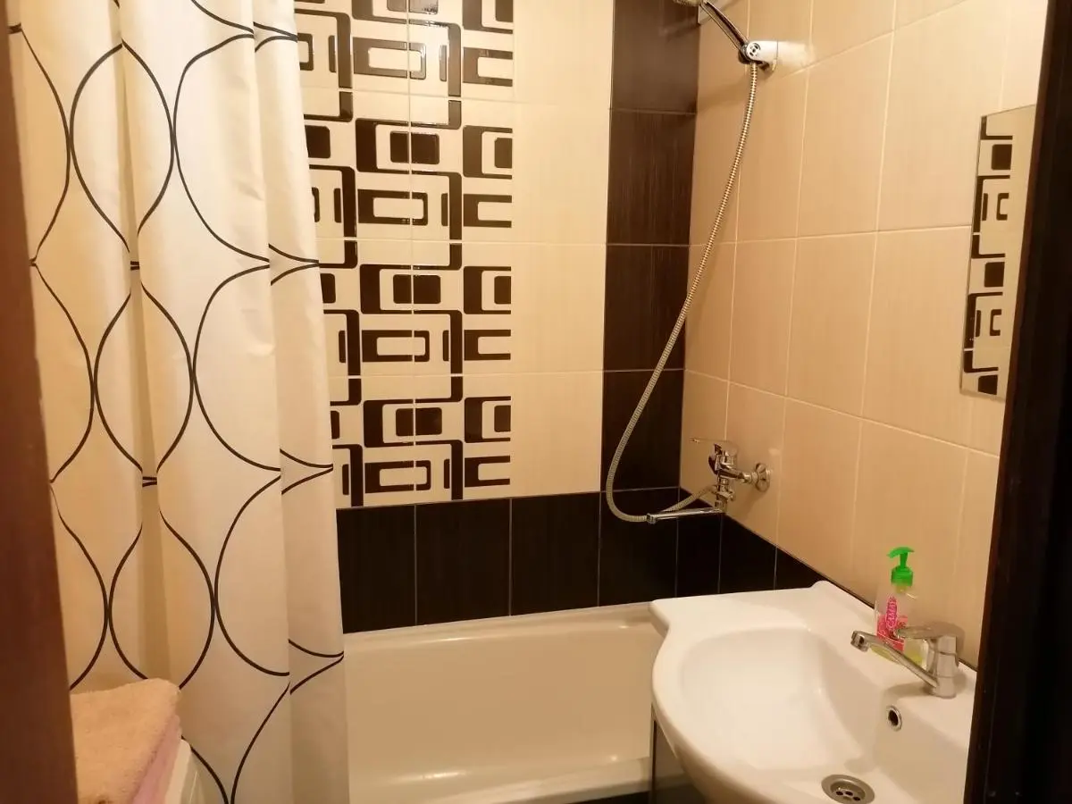 Вологда: Apartment on Babushkina 4