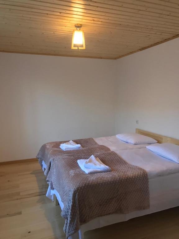 Местиа: Guest House ,, Memory''