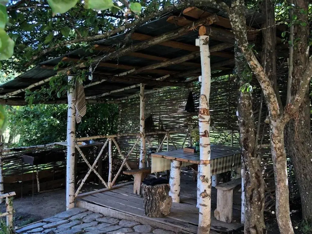 Омало: Guest House ALUDA