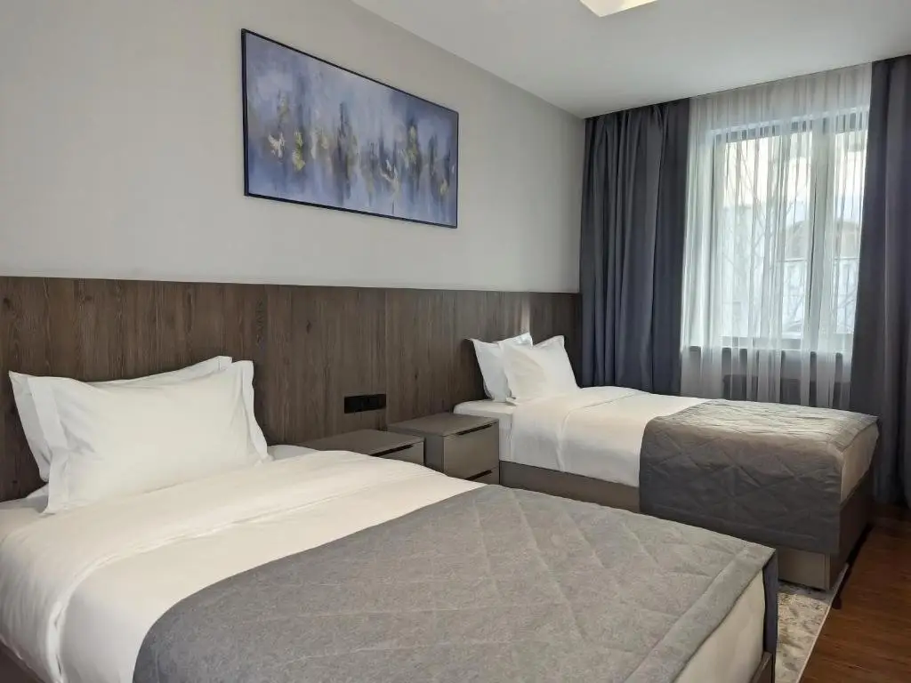 Алматы: Raavah Aparthotel