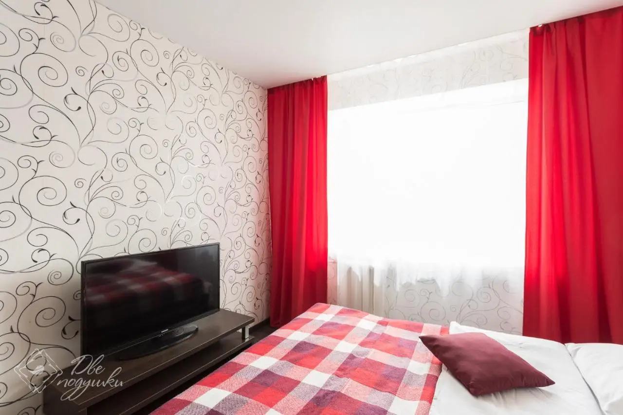 Вологда: Apartment 2Pillows on Schetinina