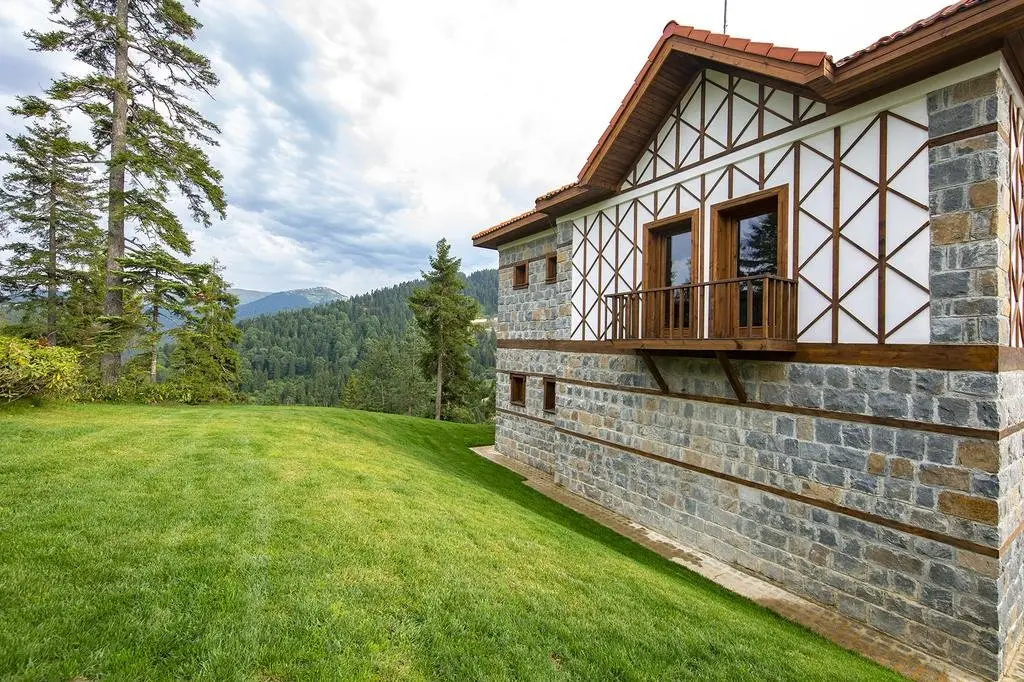 Дамли: Foleya Mountain Resort