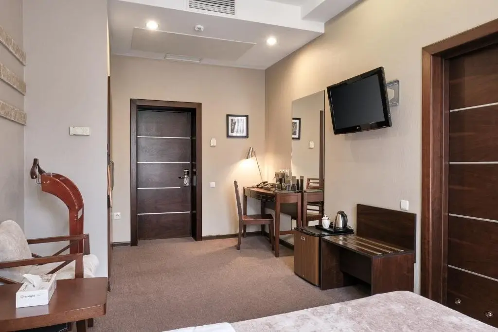 Навои: Grand M Hotel
