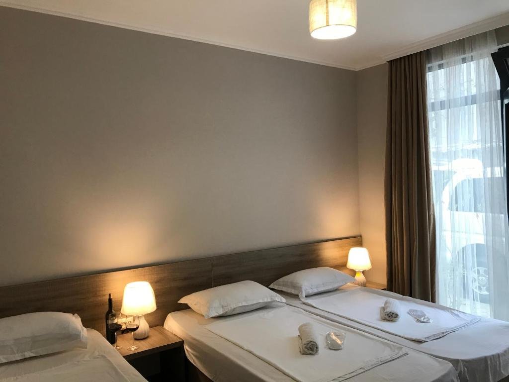 Кобулети: Guest House Nina