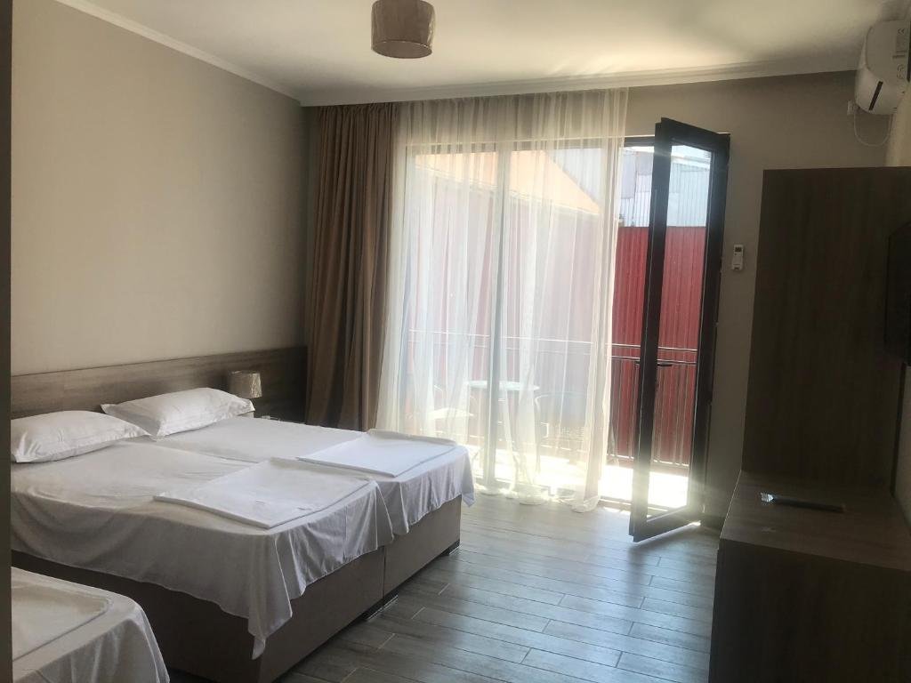 Кобулети: Guest House Nina