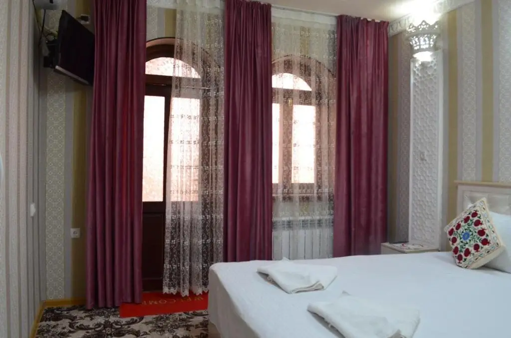 Самарканд: El Emir Hotel