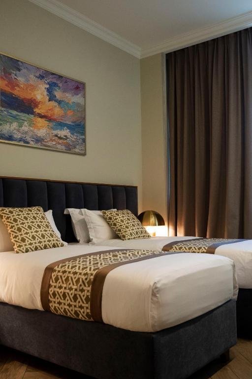 Кутаиси: Grand Opera Hotel