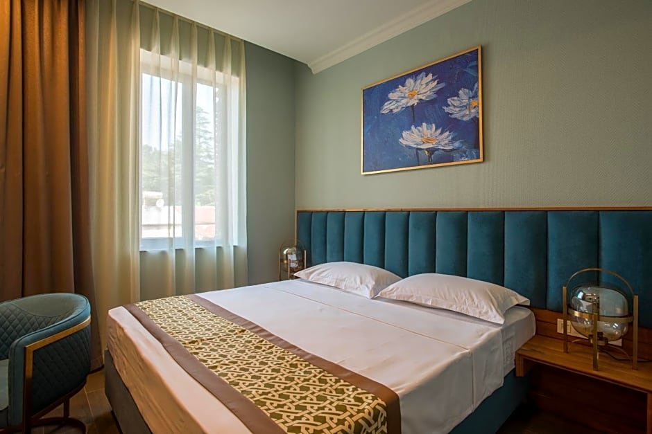 Кутаиси: Grand Opera Hotel