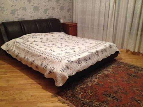 Телави: Data's House