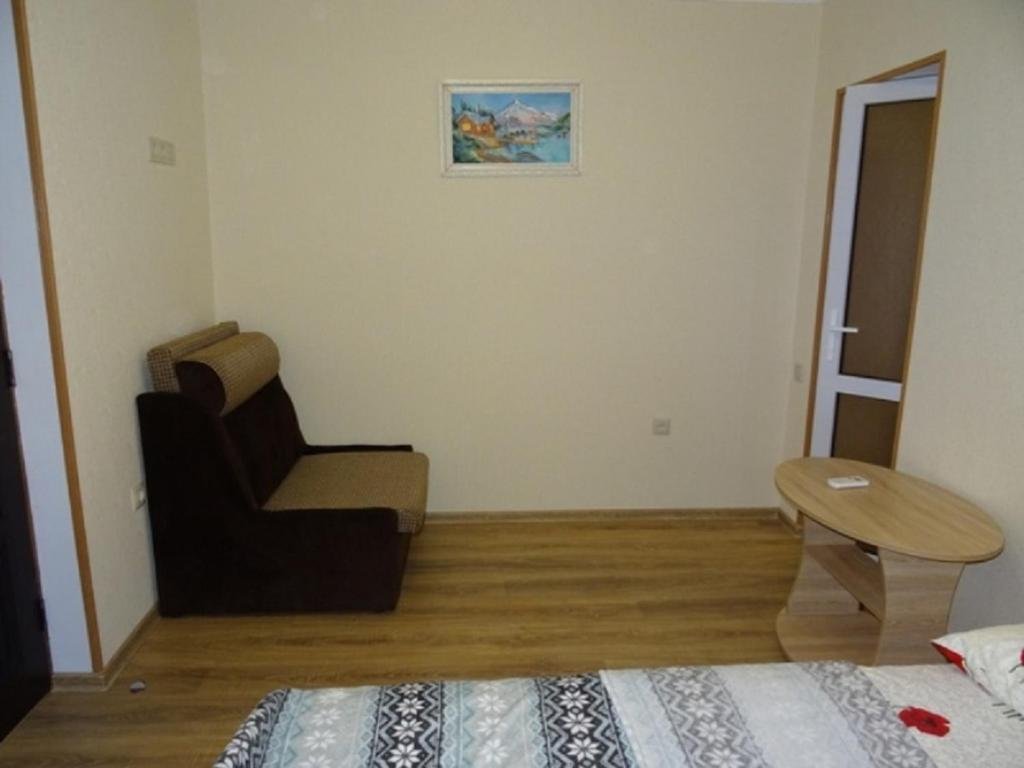 Алахадзи: Guest house Eiva