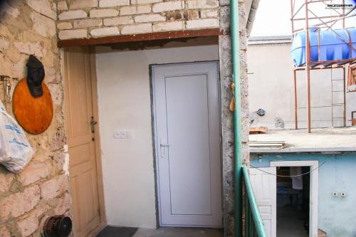Кутаиси: shalva's house