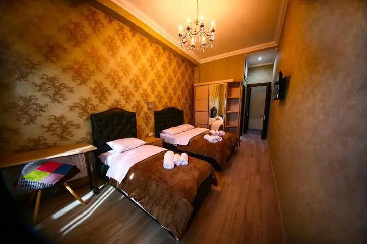 Кутаиси: Stone Hotel