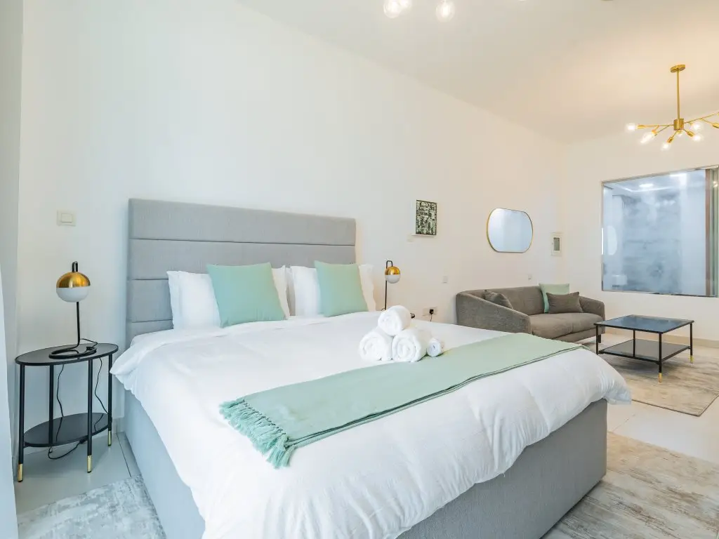 Дубай: Apartments Minimalistic Studio in Palm Views | Palm Jumeirah