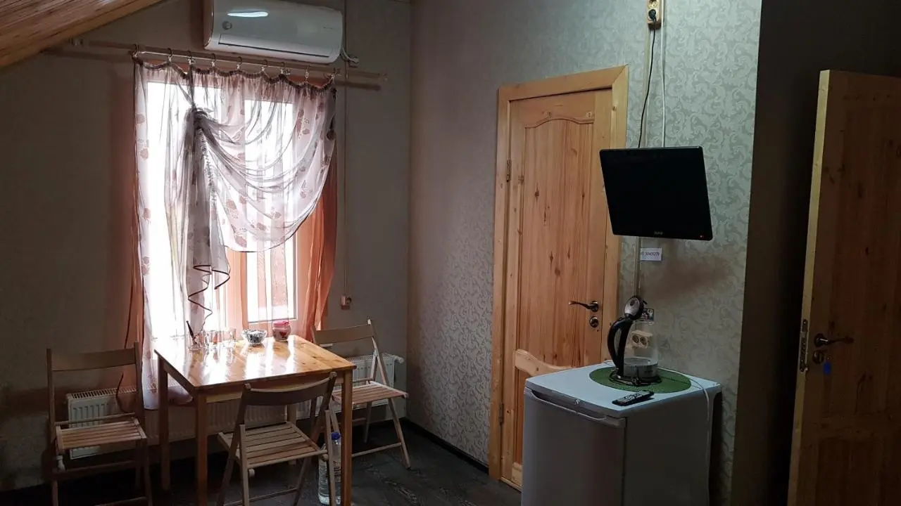 Losevo: Мотель СВ