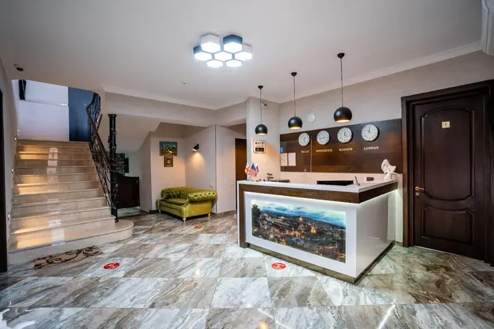 Тбилиси: Siberia Hotel