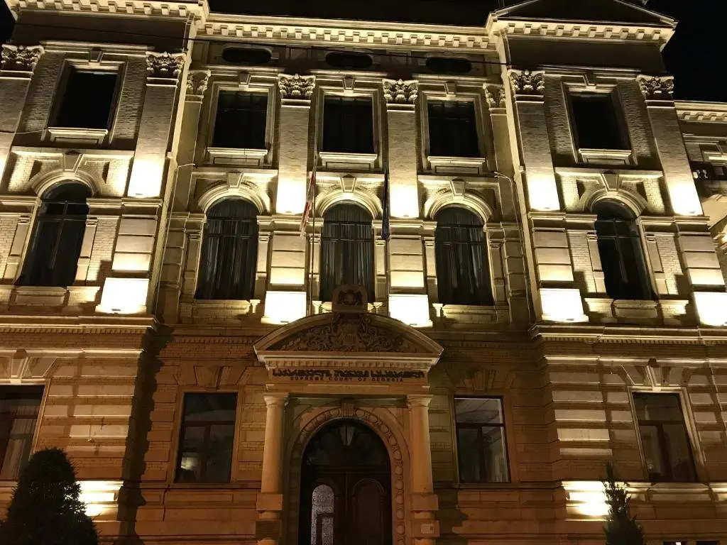 Тбилиси: Zubalashvili Brothers Apartment